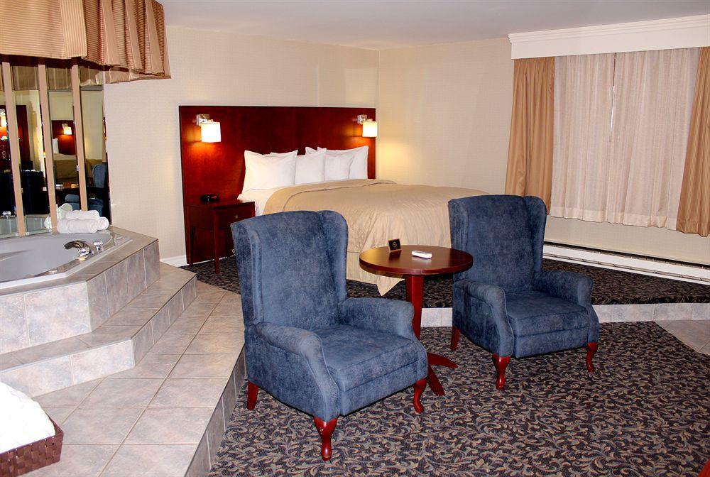 Quality Inn Mont-Laurier Dış mekan fotoğraf