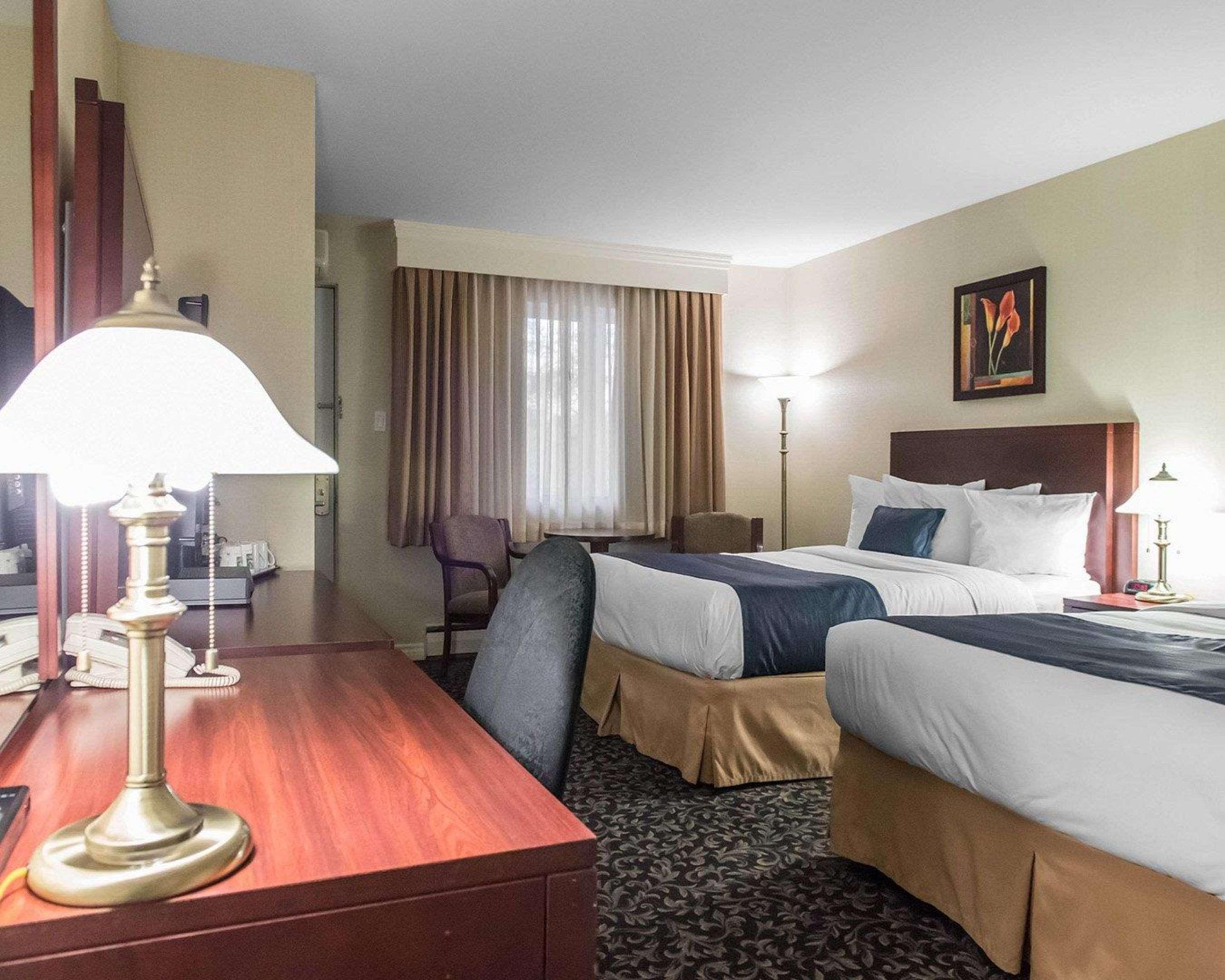 Quality Inn Mont-Laurier Dış mekan fotoğraf