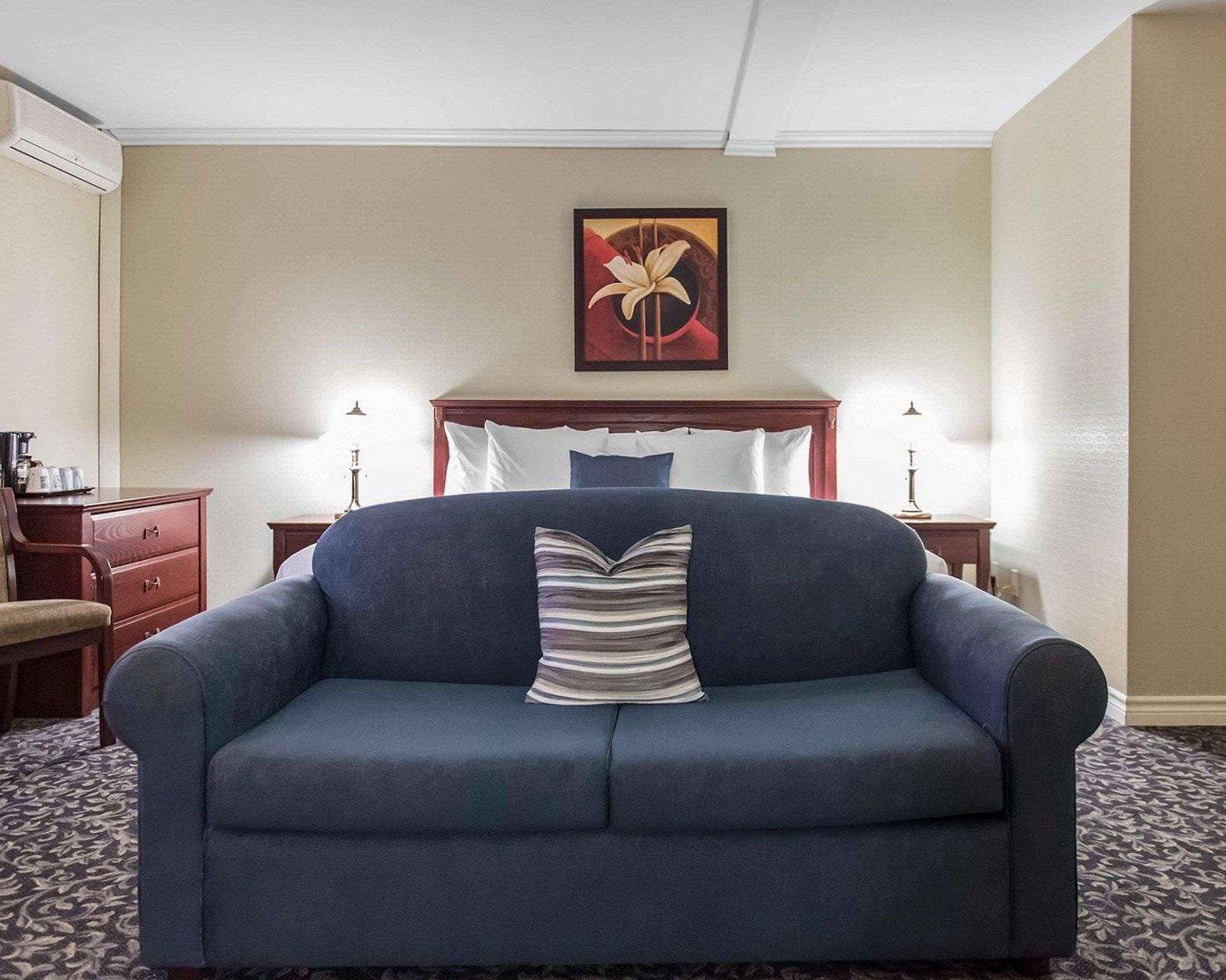Quality Inn Mont-Laurier Dış mekan fotoğraf